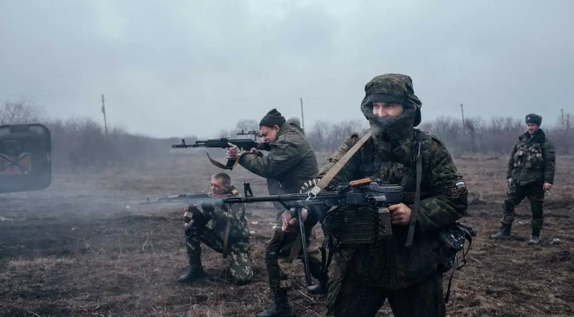 ЗСУ змусили тікати бойовиків, що атакували українські позиції у Мар’їнці, втрати противника уточнюються (ВІДЕО) фото 1