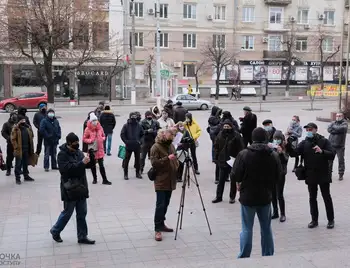 У Кропивницькому відбувся протест проти зростання тарифів (ФОТОРЕПОРТАЖ) фото 1