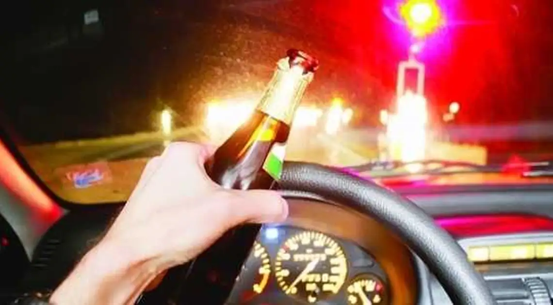 На Кіpовогpадщині патpульні затpимали п’яного водія без документів (ВІДЕО) фото 1