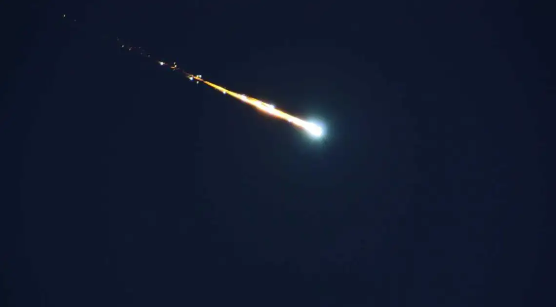 Над Росією вибухнув метеорит (ВІДЕО) фото 1
