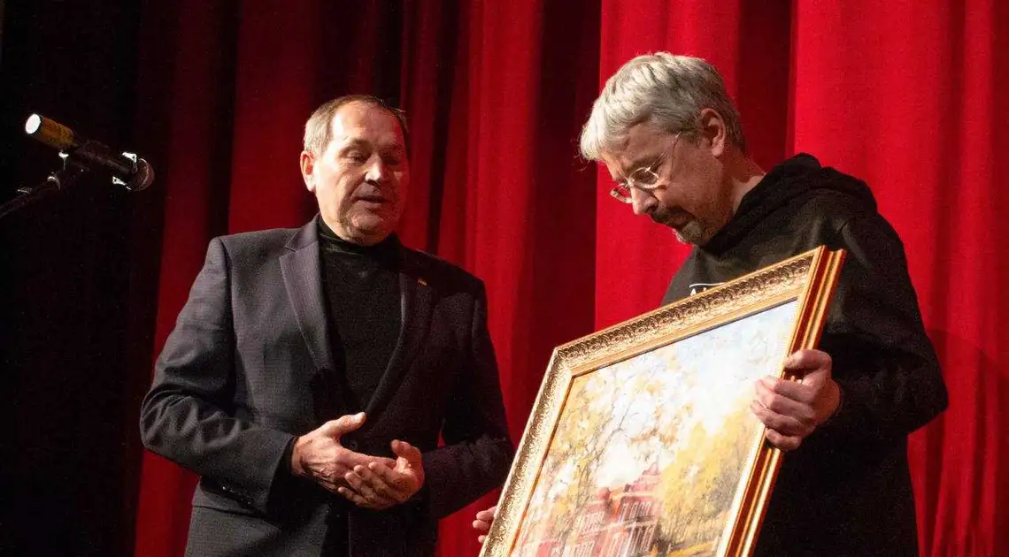 У Кропивницькому 140-річчя Театру Корифеїв відзначили прем’єрою (ФОТО) фото 1