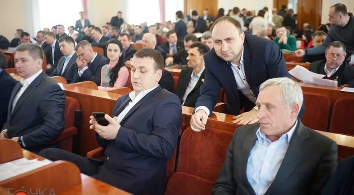 Ситуативне переформатування: у Кiровоградській мiській раді з'явилося одразу 5 нових фракцій фото 1