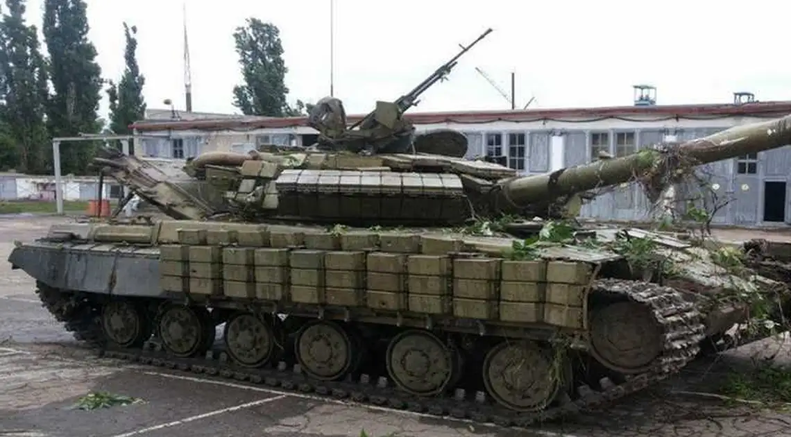 Бойовики «ДНР» зі сторони Ясинуватої атакували Авдіївку танками (ВІДЕО) фото 1