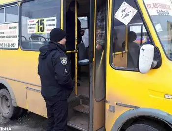 У Кропивницькому «розіграли» пасажирські маршрути, 3 перевізники піймали облизня фото 1