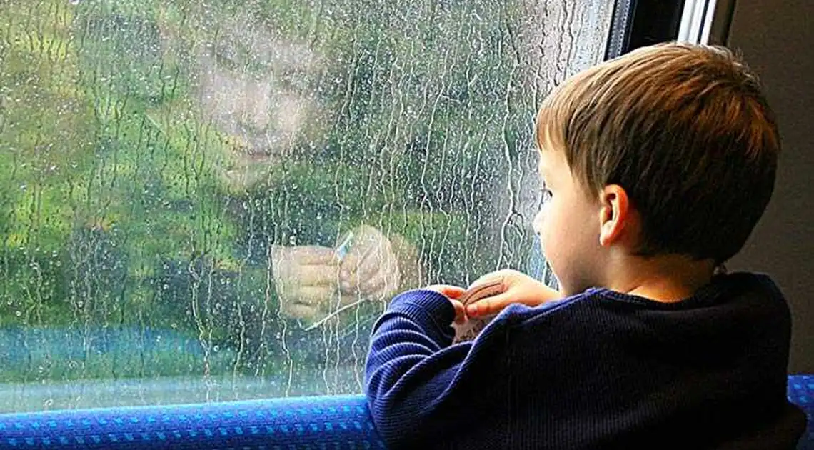 На Кіровоградщині прийомні батьки відмовилися від малолітньої дитини фото 1