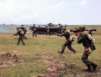 На Донбасі Росія активно готує бойовиків до наступу – Тимчук фото 1