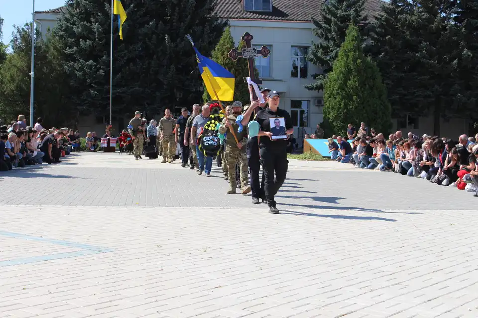 прощання з військоим Валентином Чеплякою у Малій Висці