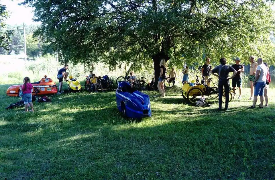 Таборівка та перегони: у село на Кіровоградщині з’їхалися велолюбителі з усієї країни (ФОТО) фото 1