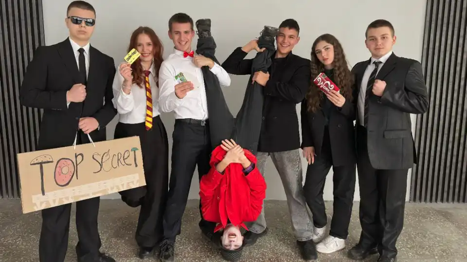 Учні з Кропивницького збирають 27 тисяч доларів, щоб представити Україну на олімпіаді у США