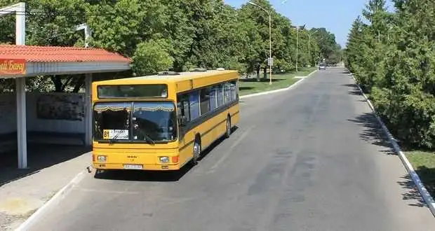 В Олександрії з листопада міські автобуси курсуватимуть за новим графіком фото 1