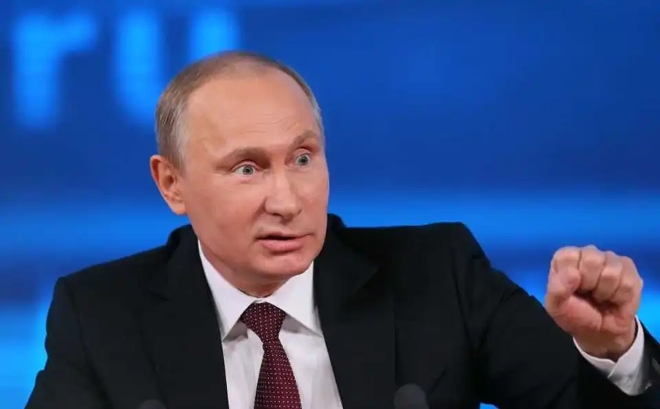 Докази для Гааги: Володимир Путін визнав участь Росії у війні на Донбасі