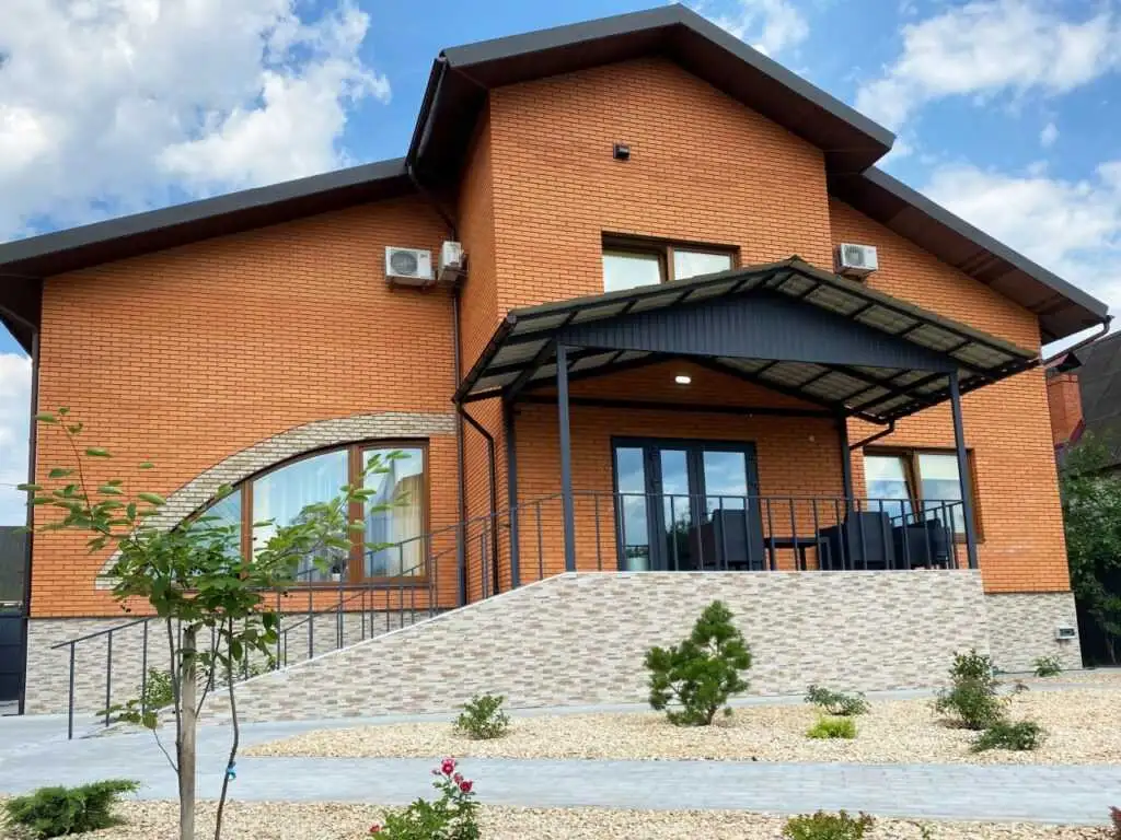 Пансіонати Life-House – приватнi геріатричнi будинки для людей похилого вiку фото 1