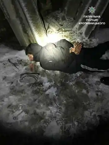 Патрульні у Кропивницькому затримали спритника, який примудрився втекти із СІЗО (ФОТО)