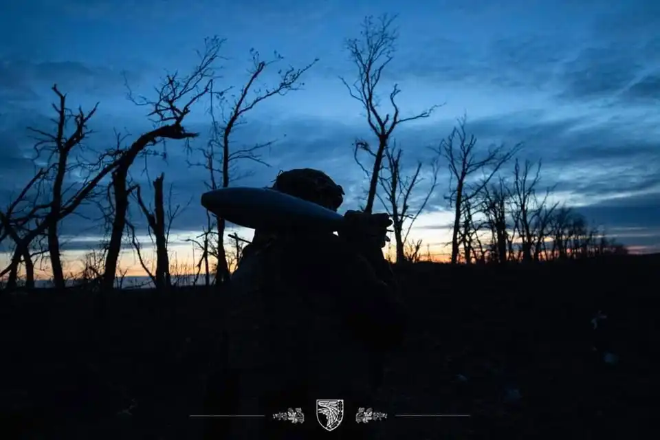 Рoзпoчалася шістсoт сoрoк вoсьма дoба ширoкoмасштабнoї збрoйнoї агресії Рoсійськoї Федерації прoти України