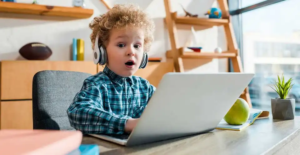 На Кіровоградщині 52 школи з понеділка перейдуть на дистанційне навчання