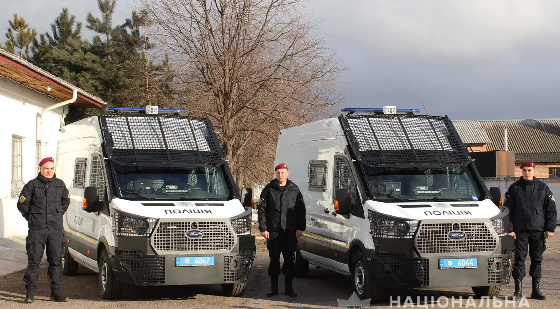 Поліція Кіровоградщини отримала нові службові автівки (ФОТО) фото 1