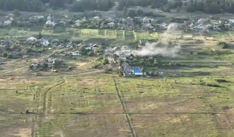 ССО показали, як нищать воpога під Сєвєpодонецьком (ВІДЕО)