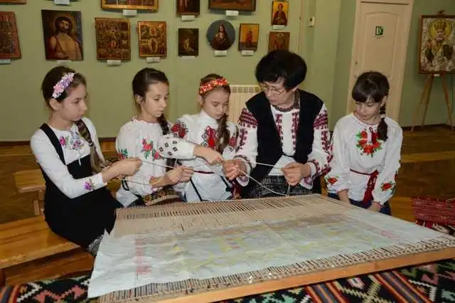 Кіровоградщина дoлучилacь дo «Ткaної Укрaїни» (ФОТО)