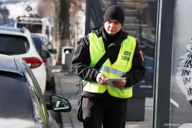 У Кропивницькому з’являться інспектори з паркування