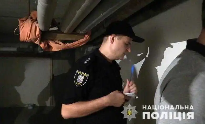 На Кіровоградщині столичні поліцейські розшукали підозрюваного у вбивстві батька (ВІДЕО)