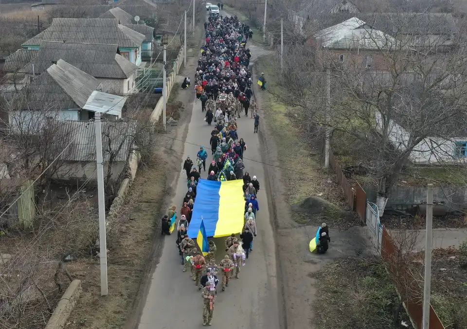 попрощалися з військовим