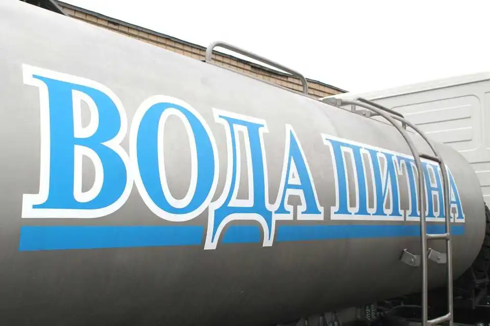 Три дні без води: у водоканалі оприлюднили графіки підвозу по Кропивницькому та трьох містах області