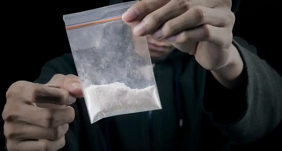 наркозбувачі