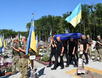 з військовим Юрієм Азаровим попрощались