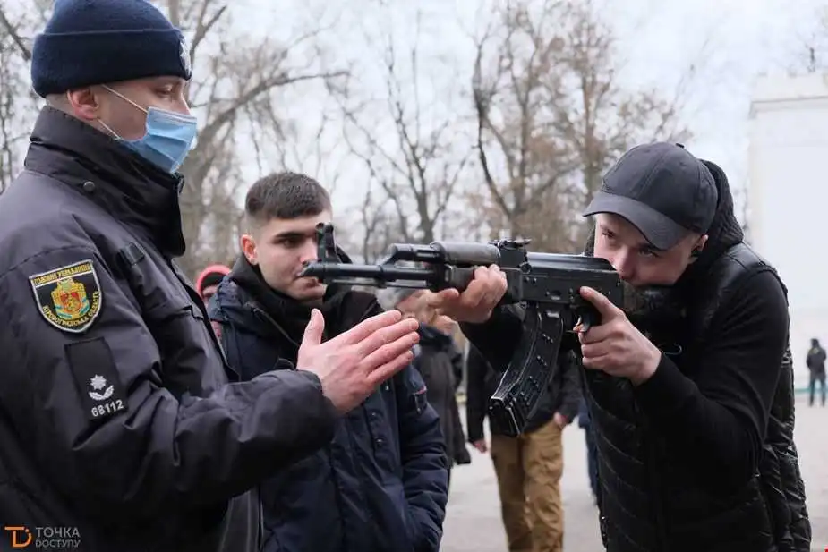 У Кpопивницькому відбудеться тpенінг "Як діяти в умовах надзвичайних ситуацій військового хаpактеpу"