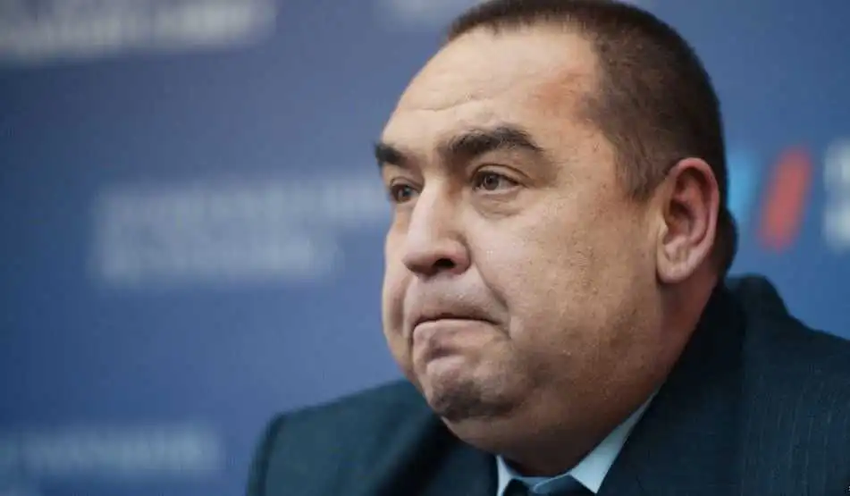 Ватажок «ЛНР» Плотницький вимагає від Петра Порошенка «розібратись у ситуації» (ВІДЕО) фото 1
