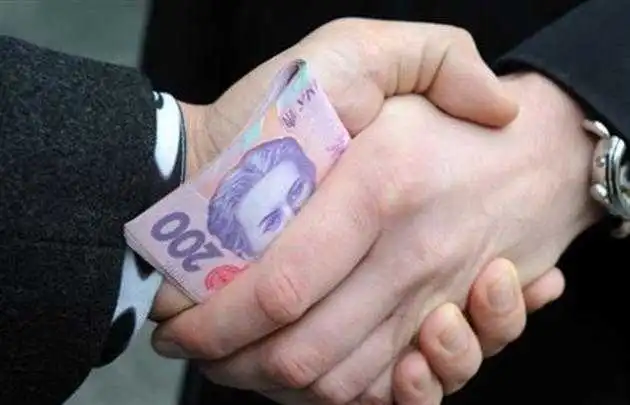 У Кропивницькому затримали «пенітенціарного» хабарника