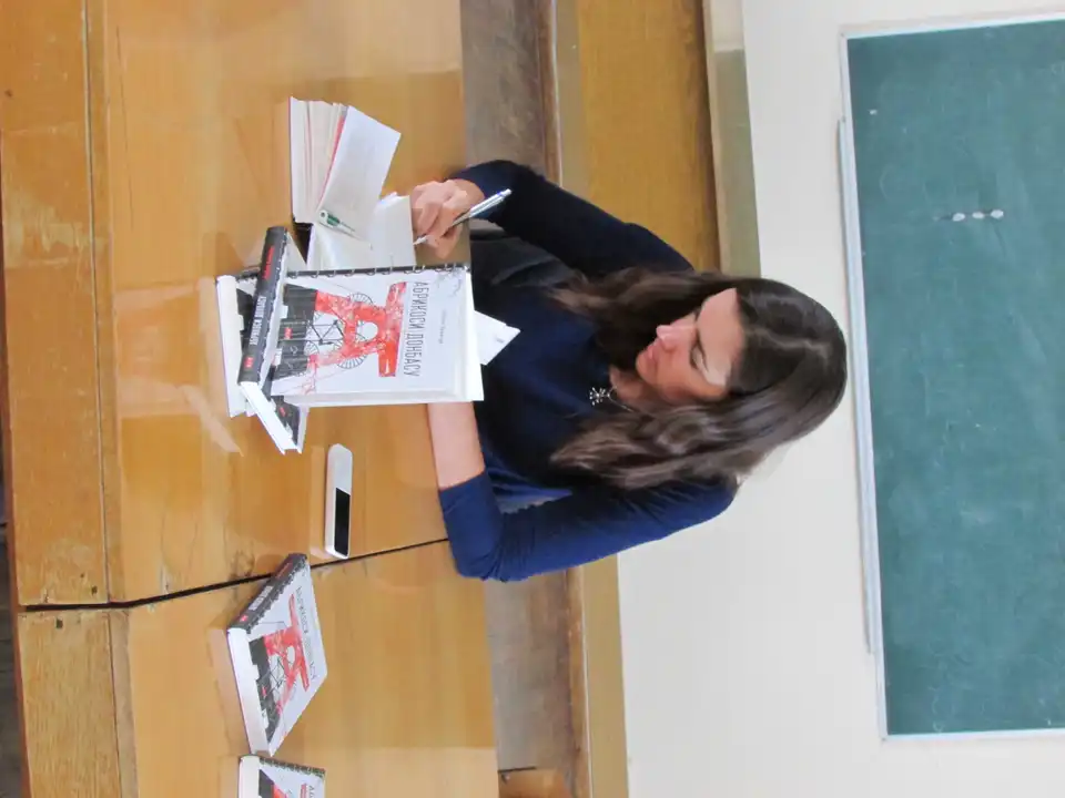 У Кіровограді презентували «Абрикоси Донбасу» фото 5