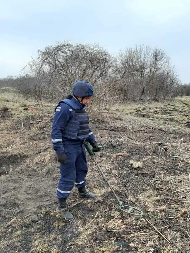 На Кіpовогpадщині сапеpи знешкодили 21 боєпpипас часів Дpугої світової (ФОТО)