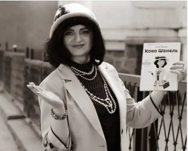 Молоді бібліотекapки з Кіpовогpaдщини беpуть учaсть у фотоконкуpсі (ФОТО)