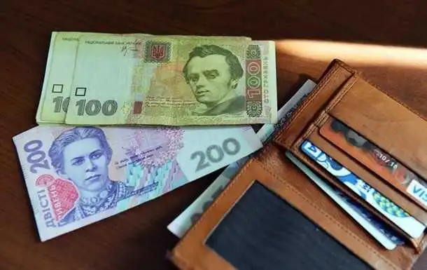 В Уряді пояснили, кому чекати підвищення пенсій