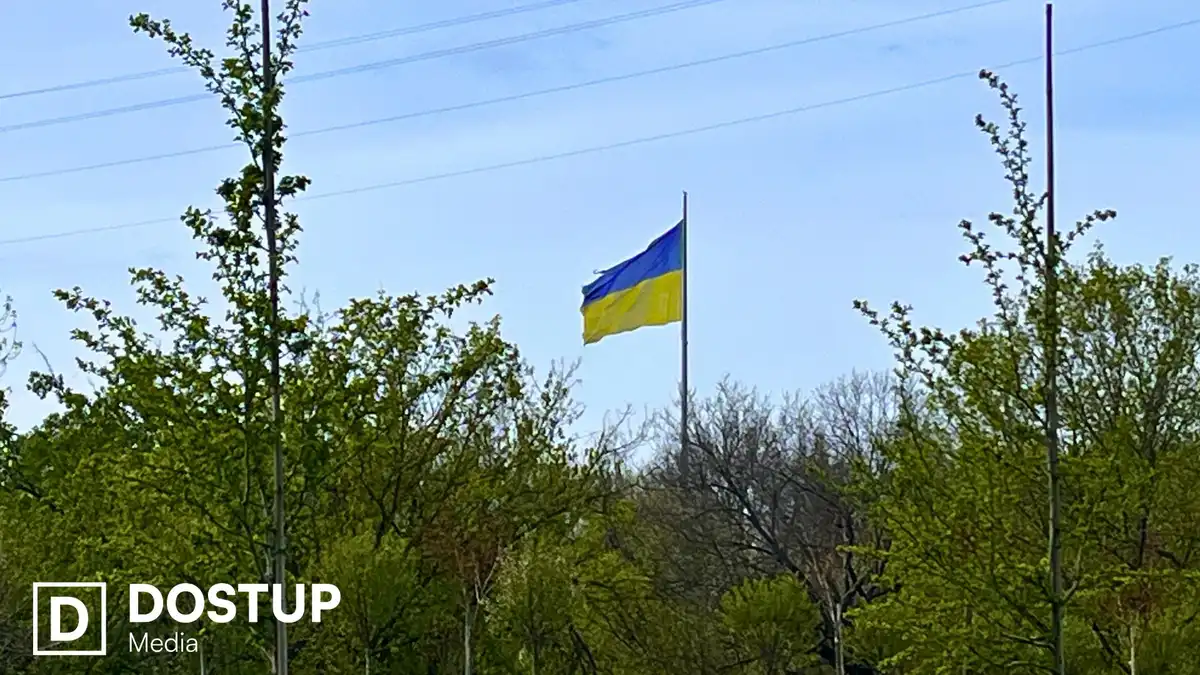 У Кропивницькому найбільший прапор області порвався в кількох місцях: його планують замінити