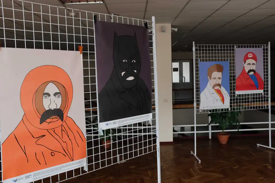 У Кропивницькому презентували скандальну виставку «Квантовий стрибок Шевченка» (ФОТО)