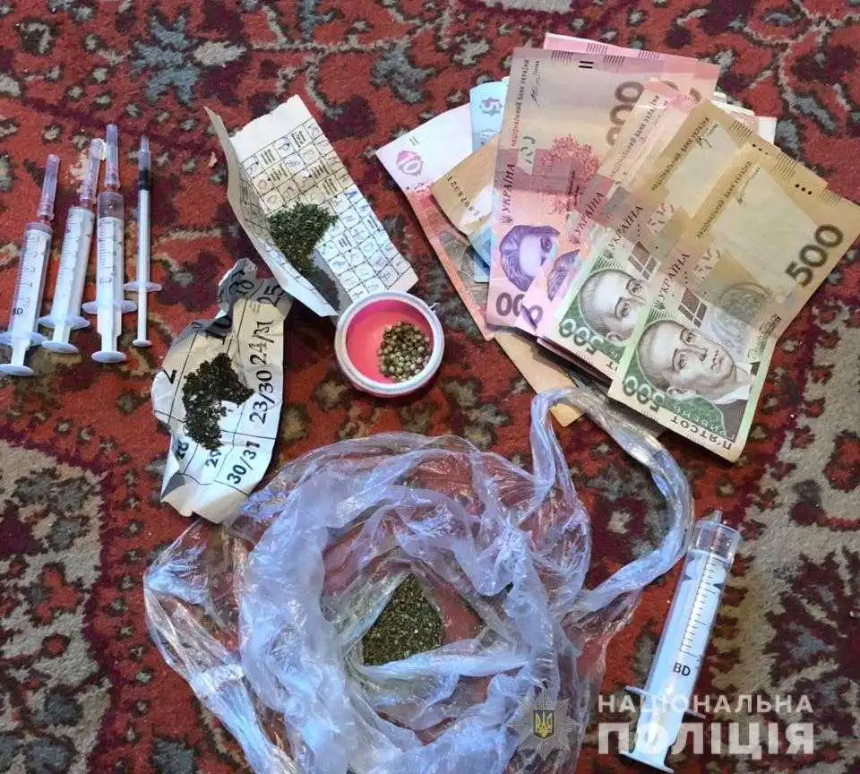 На Кіровоградщині поліцейські затримали наркоторговця