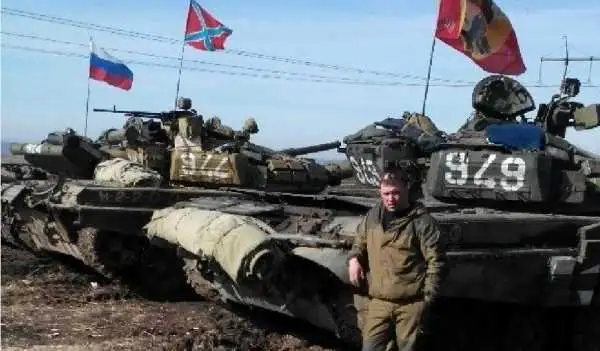Бойовики «ДНР» атакували Луганське танками та БМП, втрати з’ясовуються (ВІДЕО) фото 1