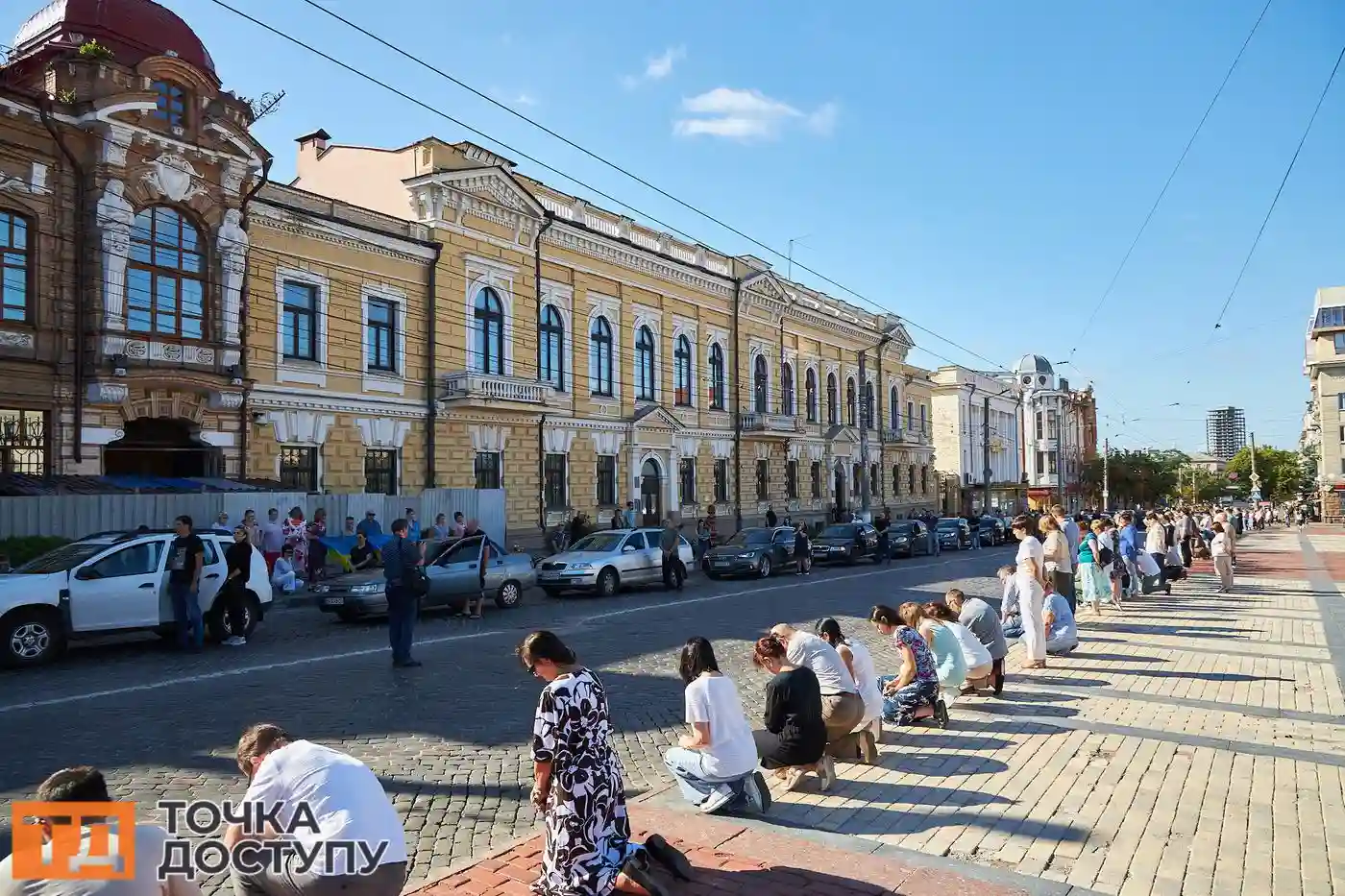 У Кропивницькому віддали шану захисникам, які загинули на війни.