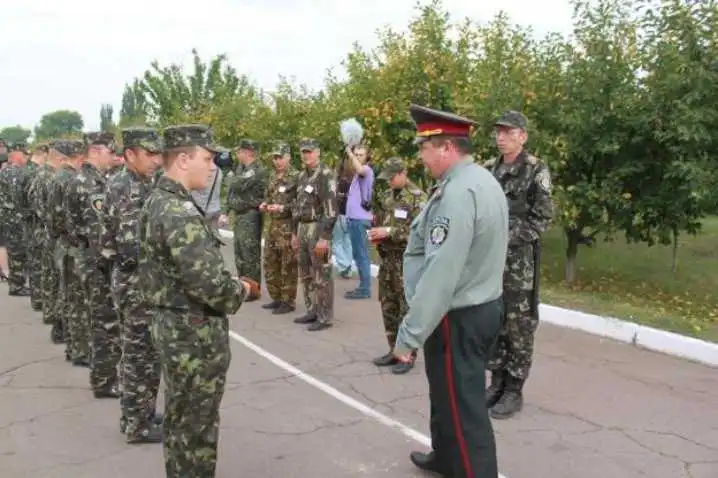 Наглядач Петрівської виправної колонії потрапив на телепроект «Я соромлюсь свого тіла» (ФОТО) фото 1