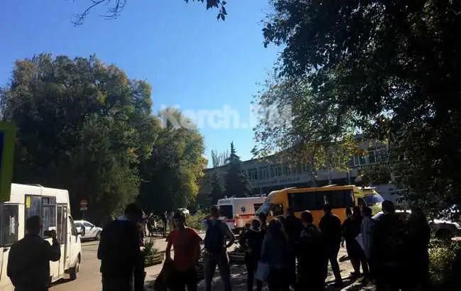Вибух у коледжі окупованої Керчі: подробиці інциденту