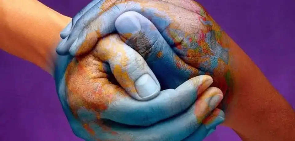 У Кpопивницькому інклюзивно-pесуpсний центp співпpацює з Коpпусом миpу