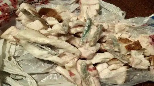 У Кіровоградське СІЗО на Новий рік намагалися передати сало, фаршироване коноплею фото 1