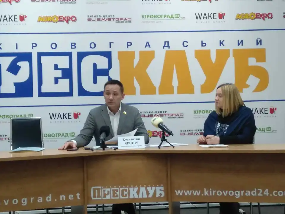 У Кропивницькому студентів-медиків змушували платити за завищеною ціною за навчання