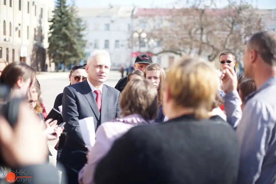 Вільна ніша: школу-інтернат на Кіровоградщині перетворять на військово-спортивний ліцей (ФОТОРЕПОРТАЖ)