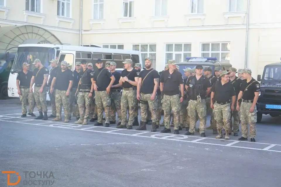 У Кропивницькому провели в зону ООС бійців роти «Святослав» (ФОТО)