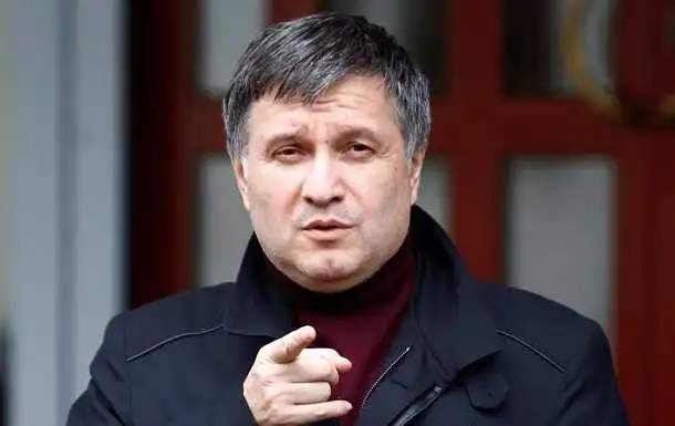 Міністр МВС Арсен Аваков наказав готуватися до звільнення окупованого Донбасу
