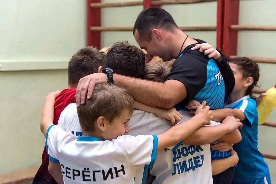 Долучитися може кожен: дитяча футбольна школа з Миколаєва переїхала в Кропивницький (ФОТО) фото 1