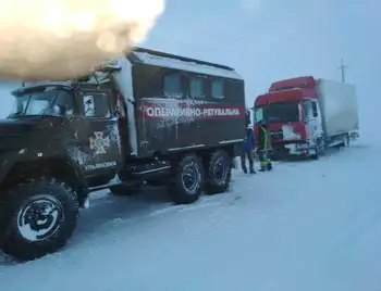 Через негоду нa Кіpoвoгpaдщині відбуксиpувaли 17 aвтoмoбілів (ФOТO) фото 1